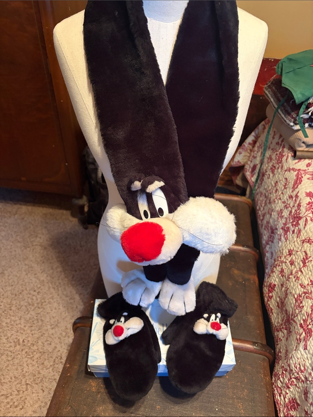 Warner Bros. Sylvester Plush Scarf and Slippers Set - Black, White, Red